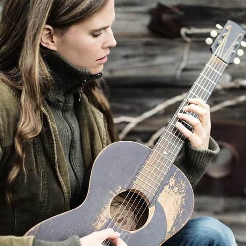 Tickets kaufen für Dota (solo) am 03.10.2026